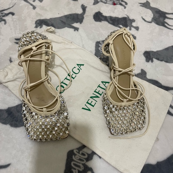 BOTTEGA VENETA Sparkle Stretch Lace-Up Sandal - Picture 5 of 9